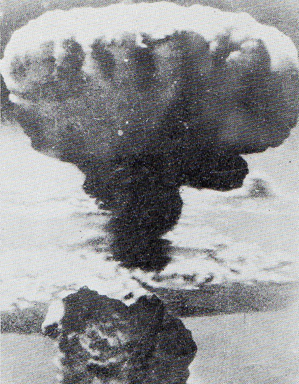 長崎の原爆雲